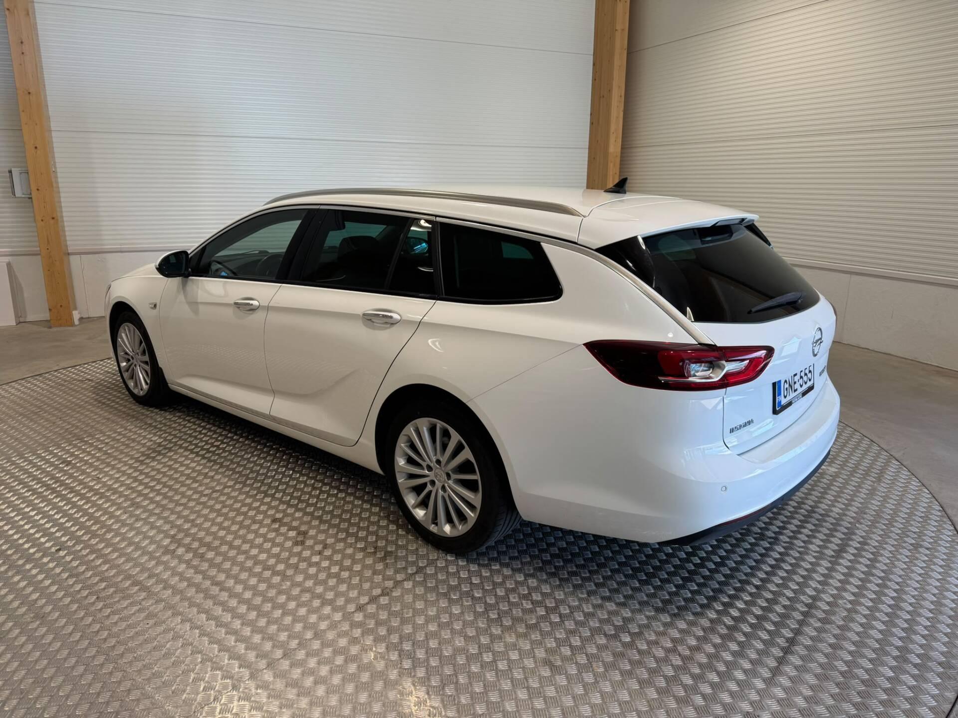 Opel Insignia 2019, photo 3/11