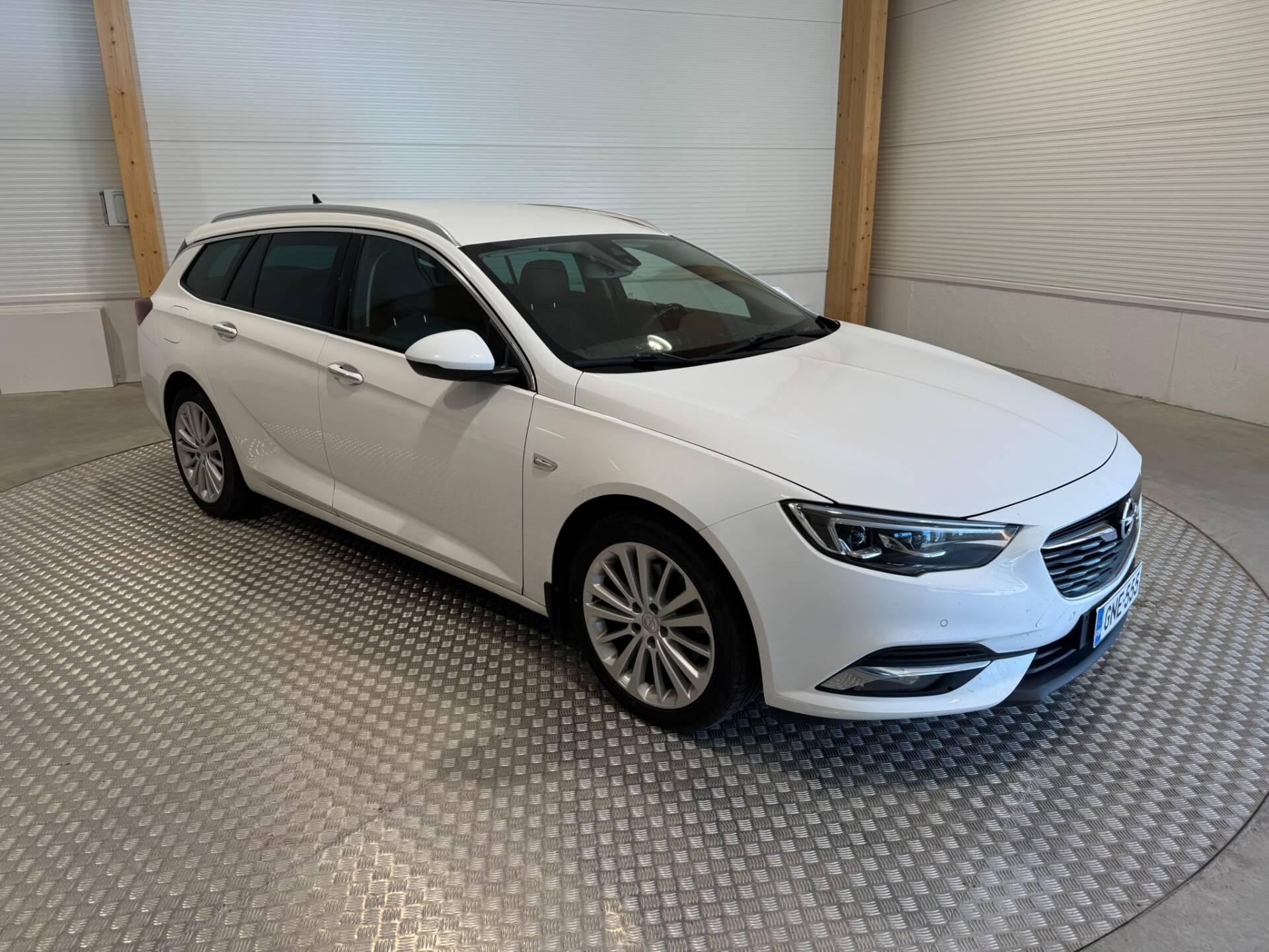 Opel Insignia 2019, photo 2/11