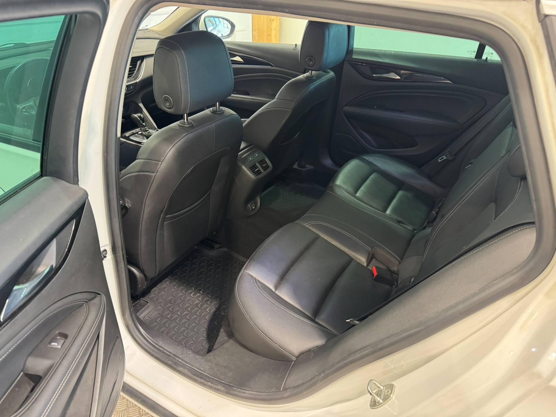 Opel Insignia 2019, photo 6/11
