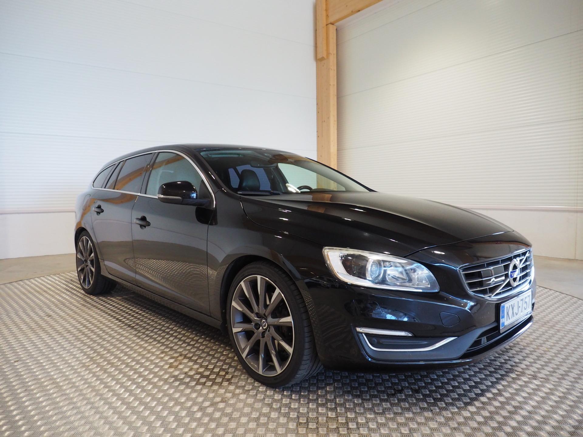 Volvo V60 2015, kuva 2/13