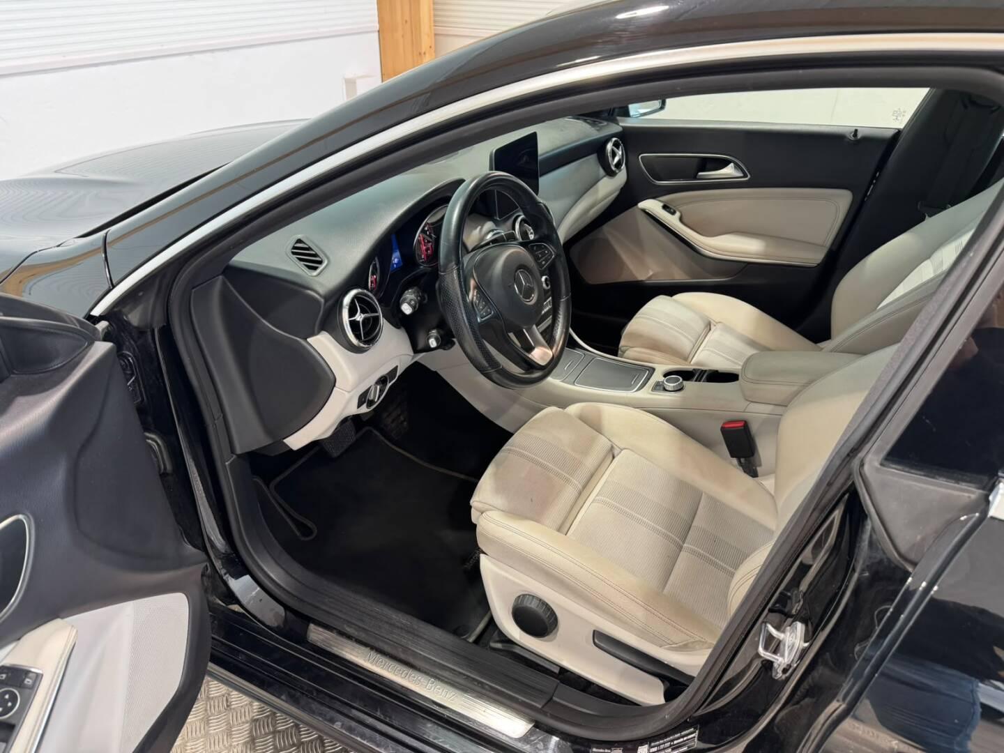 Mercedes-Benz CLA 2019, photo 5/9